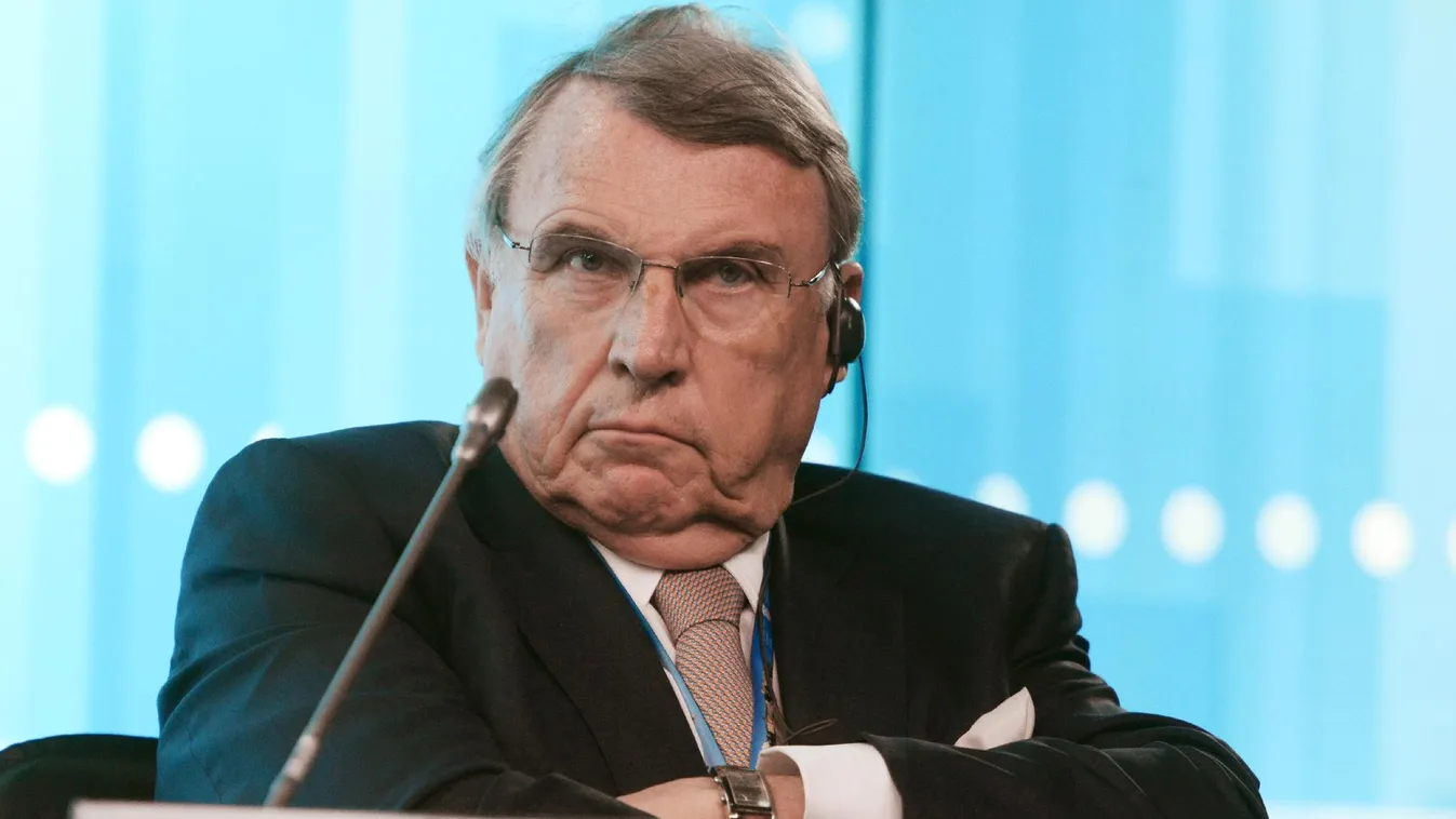 Lázár nem zárta ki, hogy Mr. Oroszország államtitkokba tekintett bele