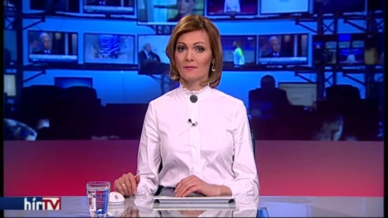 Baltával sújtott le egykori élettársa új párjára