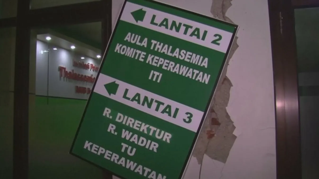 Erős földrengés rázta meg Indonéziát