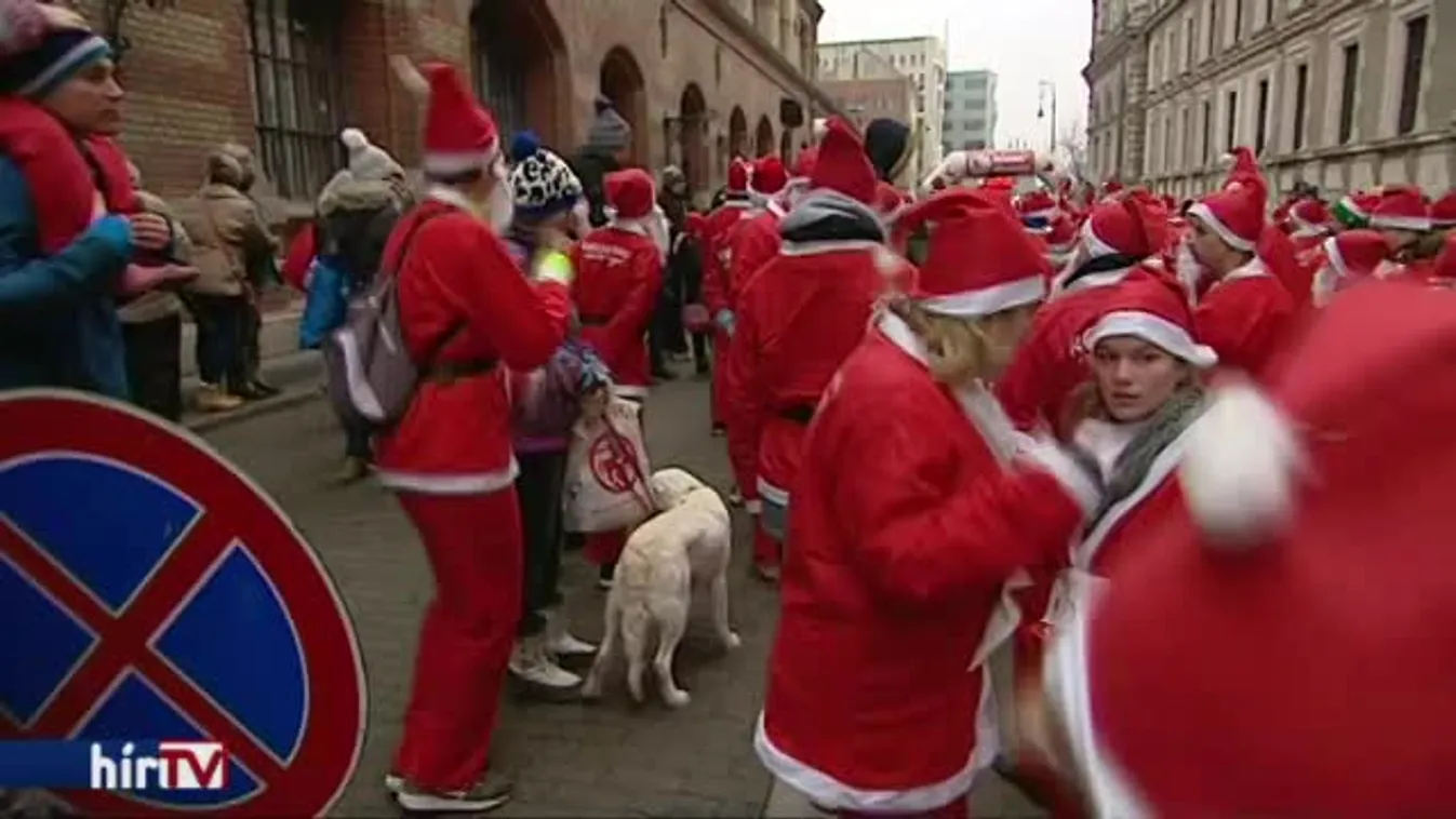 Több ezer Mikulás futott ma Budapest utcáin