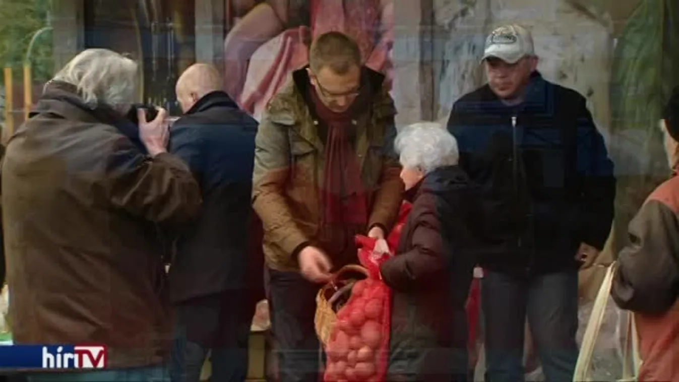 Krumpliosztás mellett, de sportcsarnok felépítését is belengette Rétvári