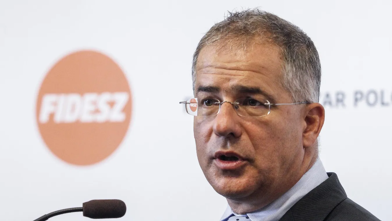 Kósa: A családom nem közszereplő