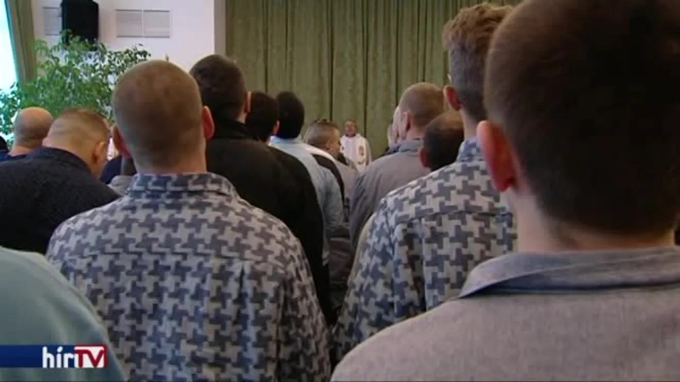 Erdő Péter celebrált karácsonyi misét a Venyige utcai börtönben