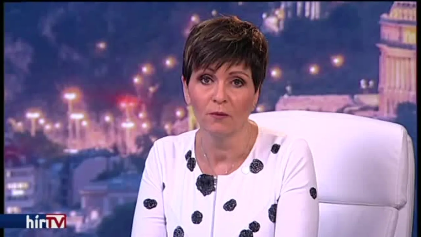 Egyenesen – Kilóg az egész ló?