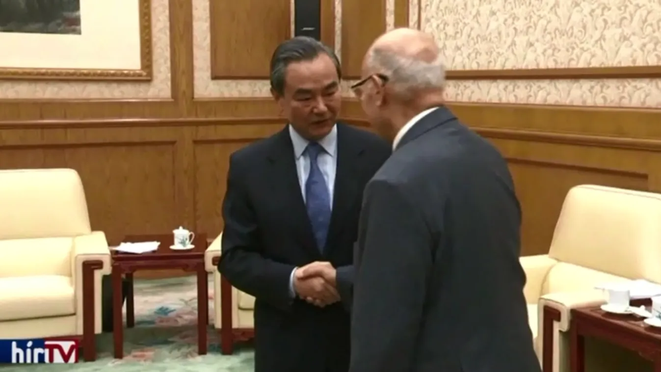 Kína veheti át az USA szerepét a közel-keleti békefolyamatban