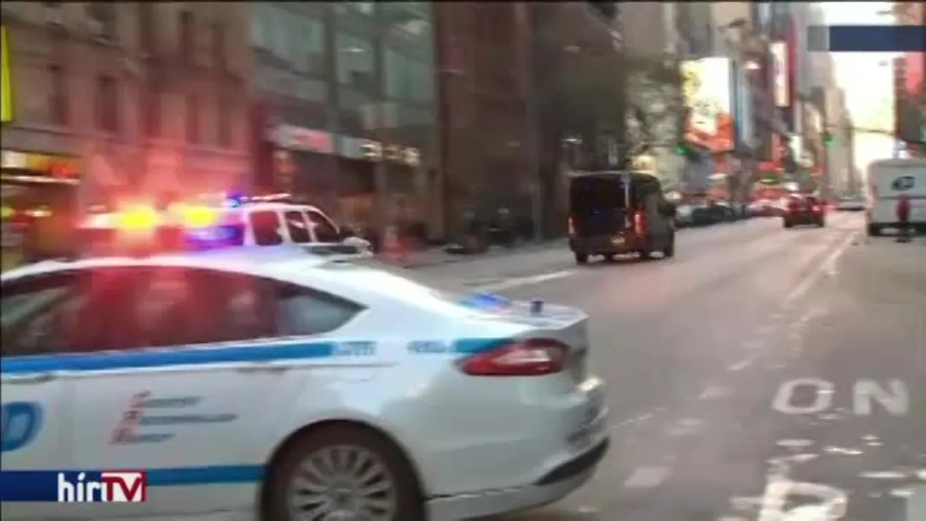 Bomba robbant egy manhattani buszállomáson