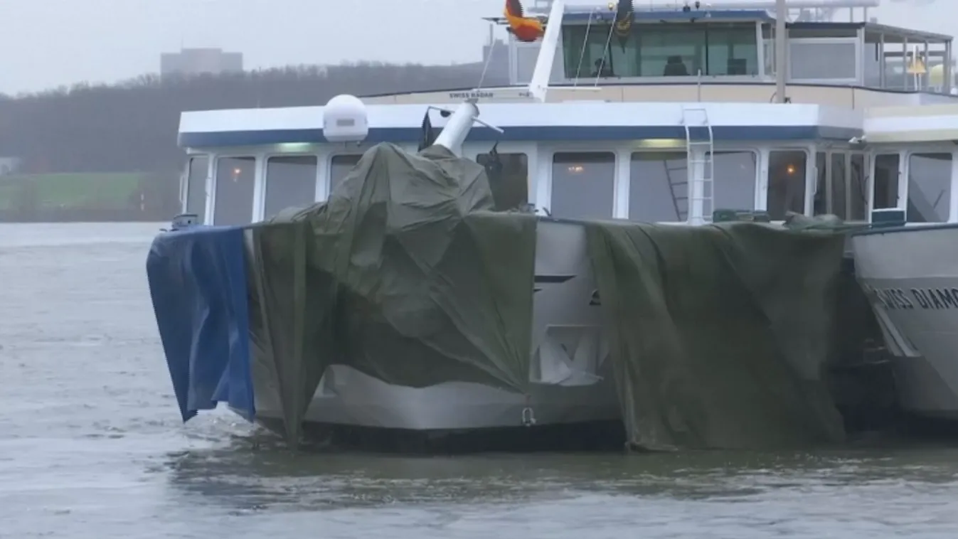 Súlyos hajóbaleset történt a Rajnán