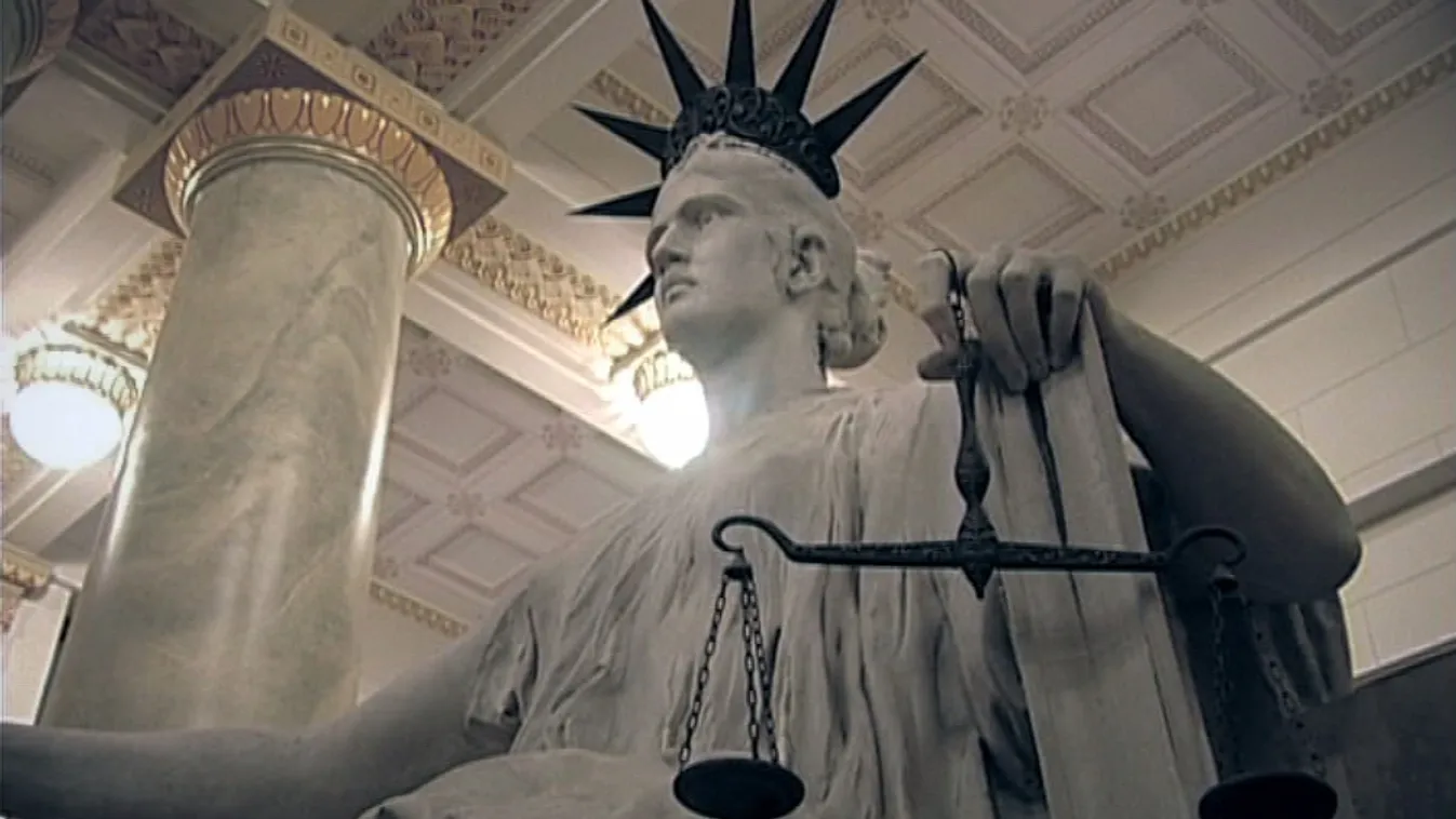 Alkotmányos problémát is felvetnek a politikához lojális emberek a bíróságokon