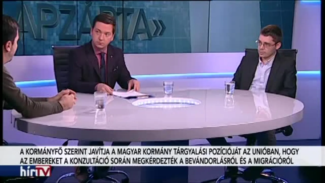 Lapzárta - Egy hátizsák harca a tényekkel