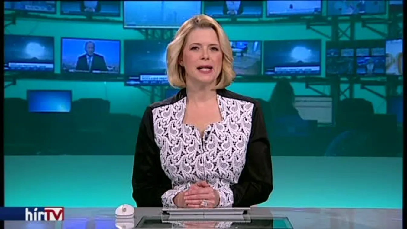 Több ezer rendőrt von ki Katalóniából a spanyol kormány