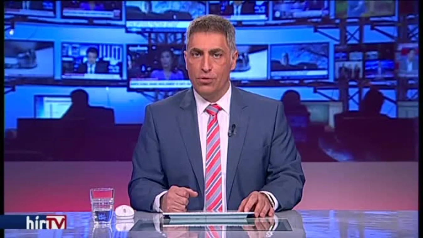 Fű alatt váltották le a havi 1,8 milliót kereső táborvezetőt