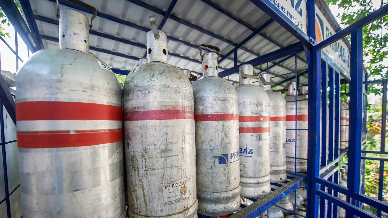 Robbanás – Panaszkönyv