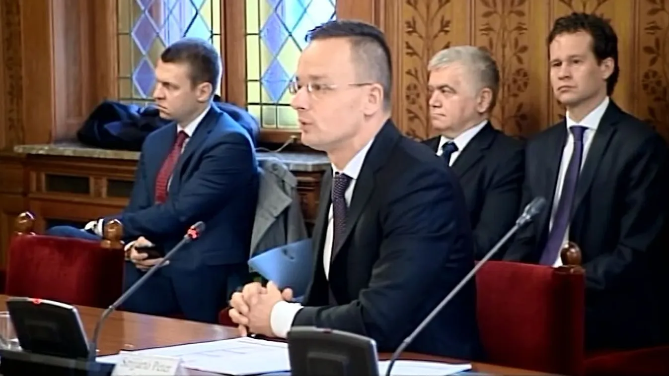 Szijjártó nem tagadta az offshore-hátterű szerződéseket