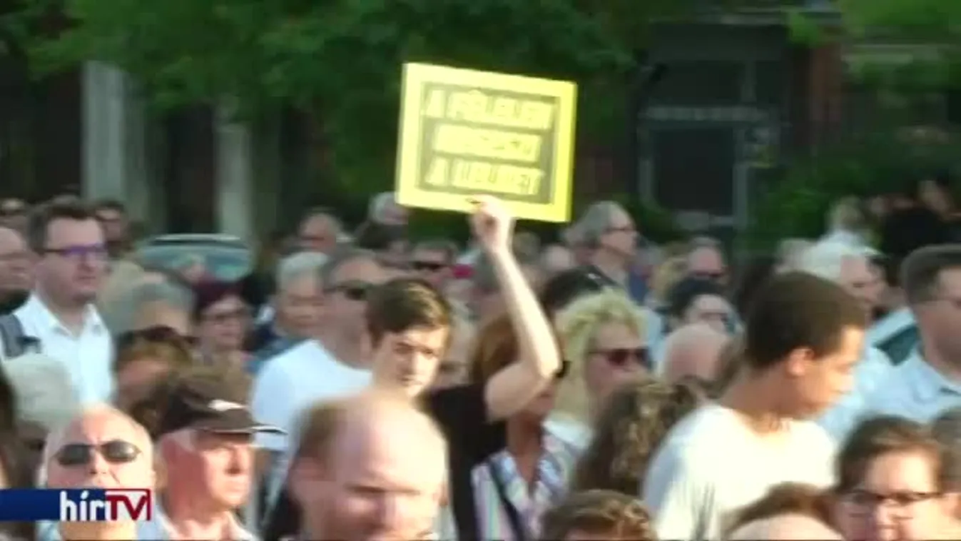 Hírvilág - Civil kurázsi