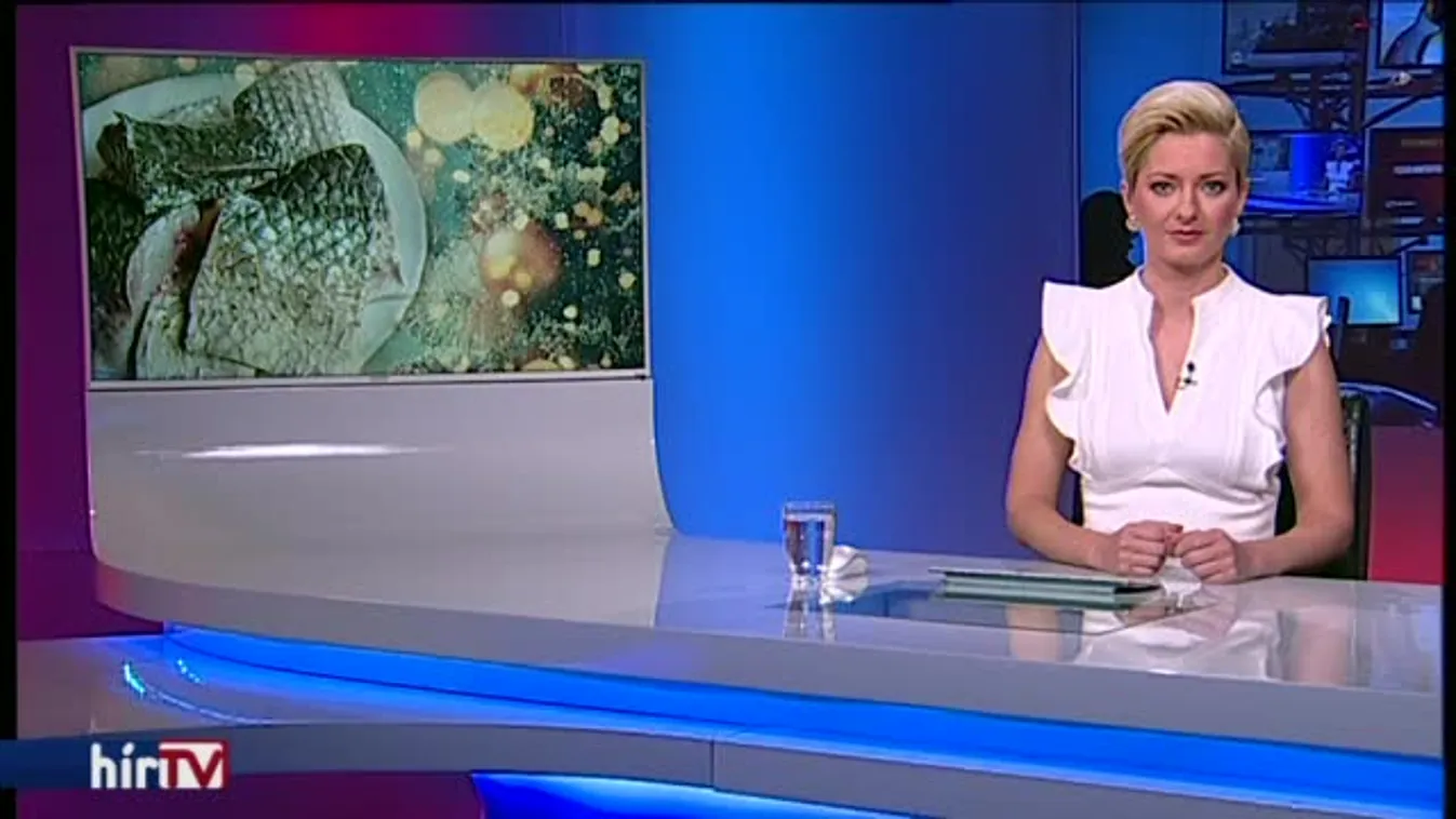 Ma is ételt osztanak a Blaha Lujza téren