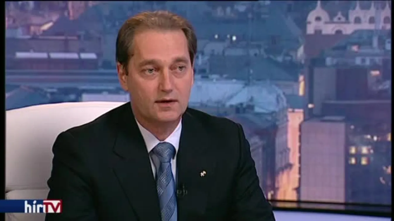 Egyenesen - Tiszta lappal