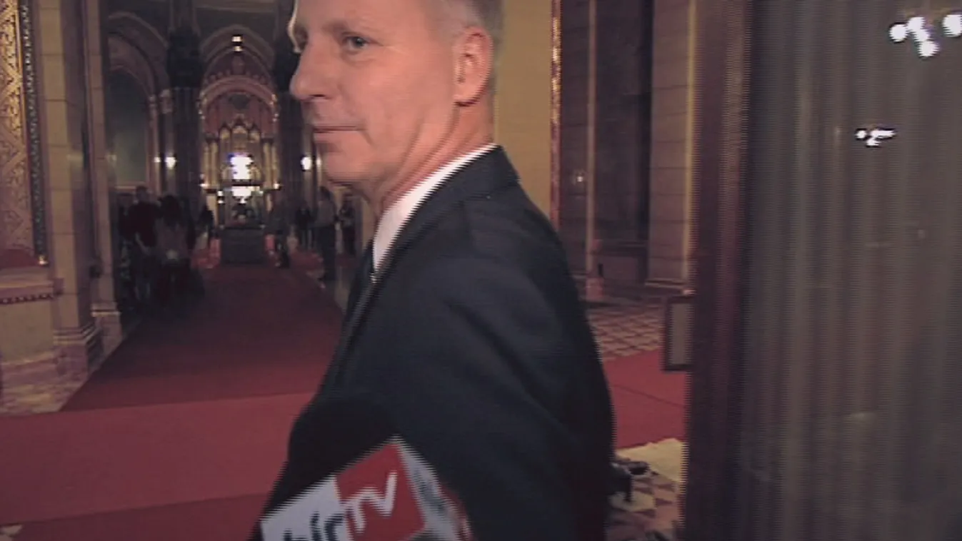 Mit kívánnak a képviselők a választóknak? Vagy mit nem? – Célpont