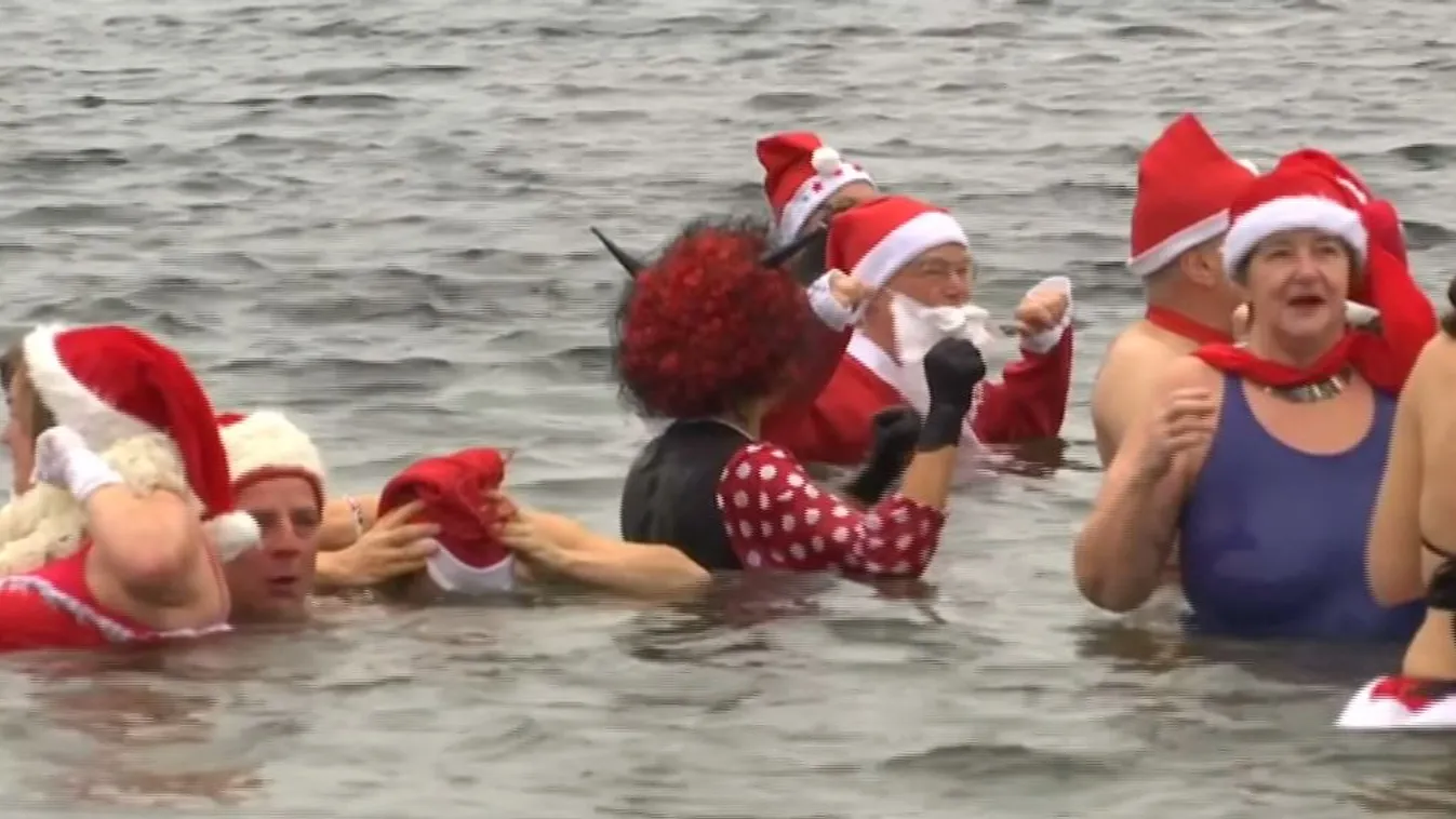 Hatfokos vízben mártóztak meg Berlinben