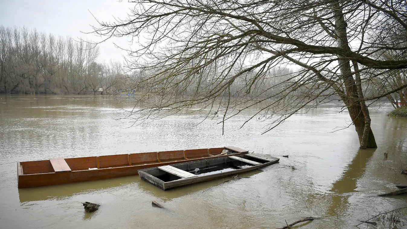 Jön az árvíz, 230 kilométeren elsőfokú készültség