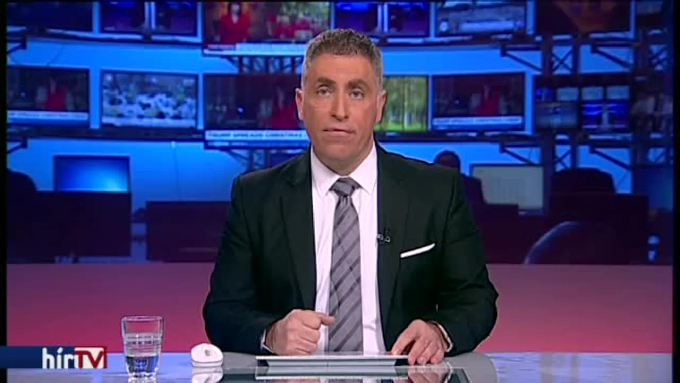 Órákra a felvonókban ragadtak a síelők