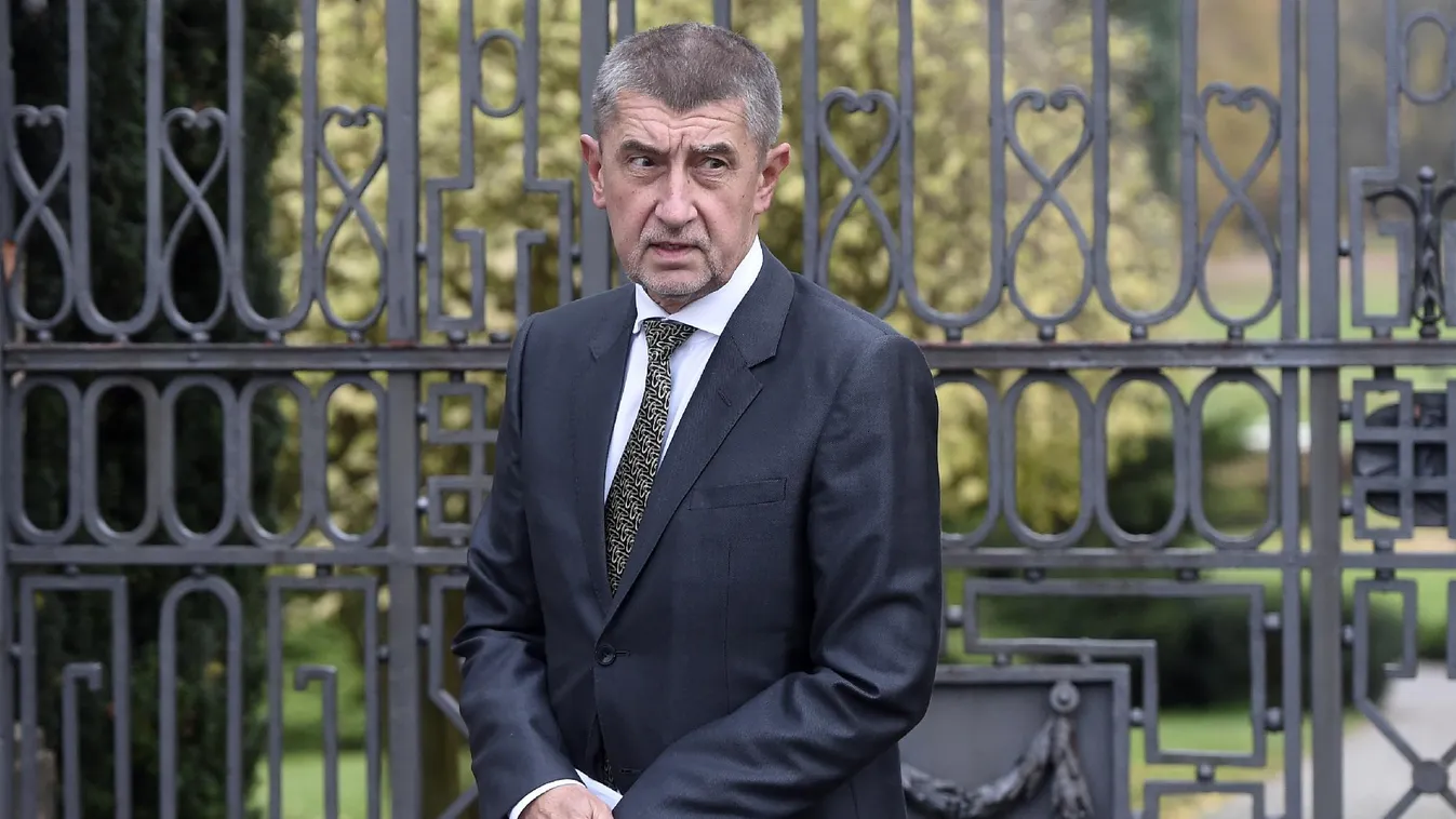 Felfüggesztették Babis mentelmi jogát