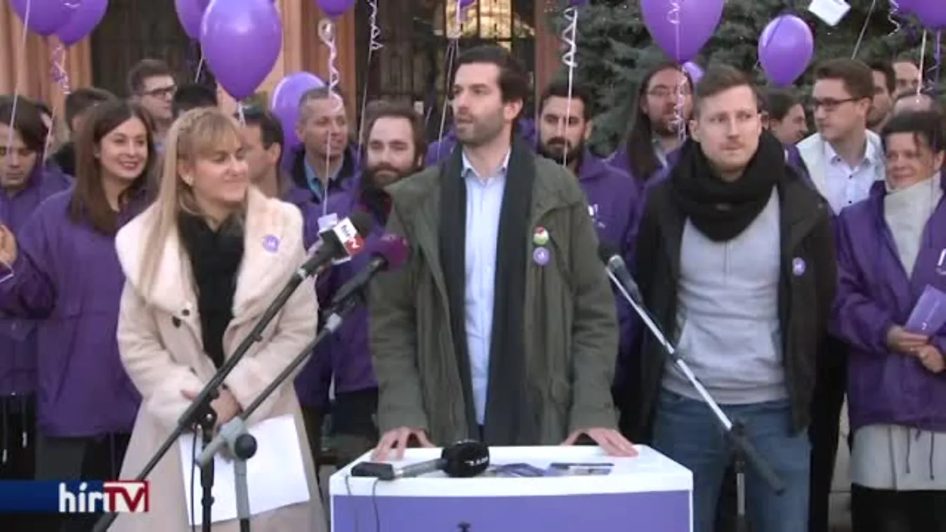 Hivatalosan is elindította kampányát a Momentum