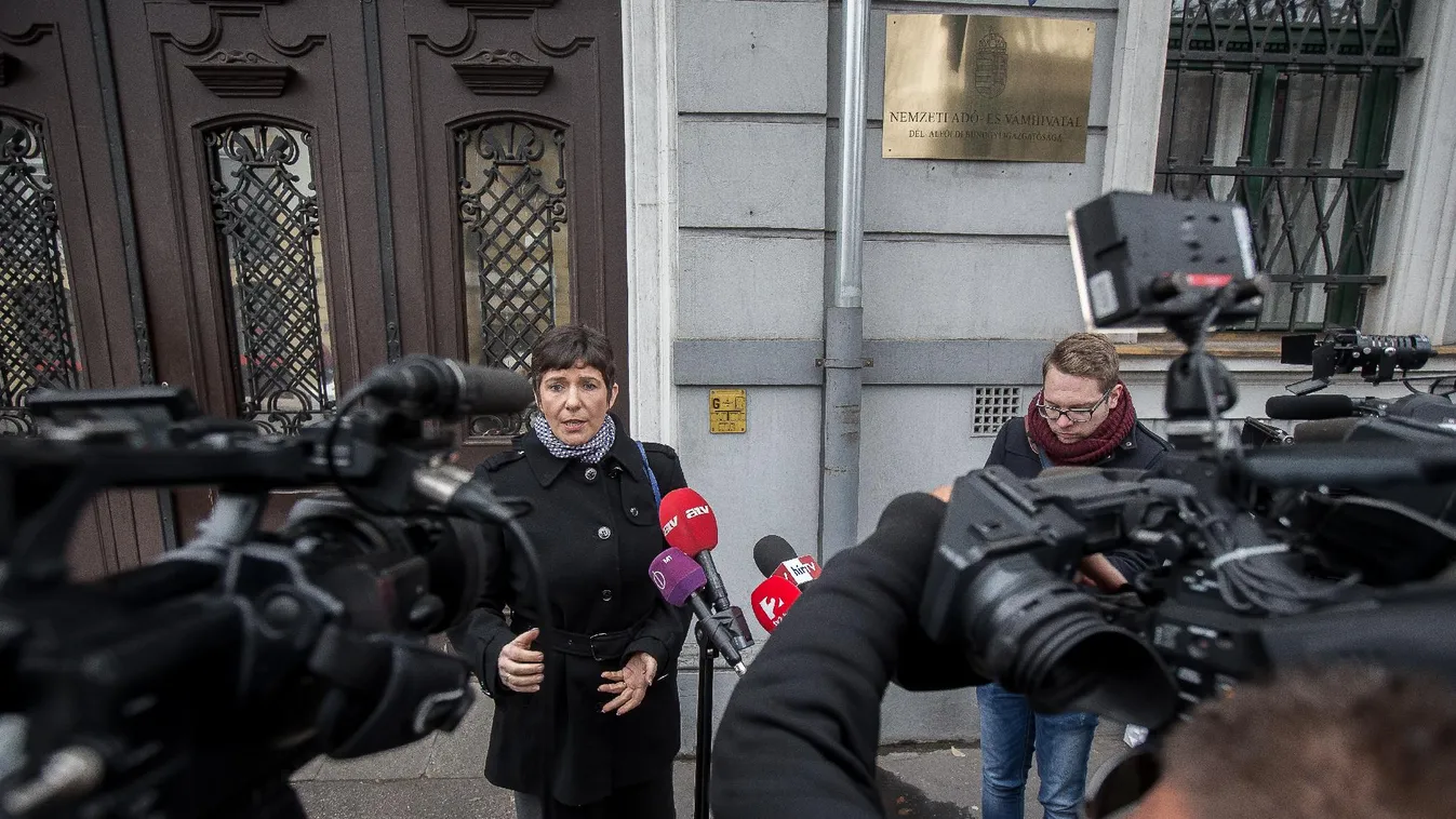 Hárít a tárca Dobrev kihallgatásáról