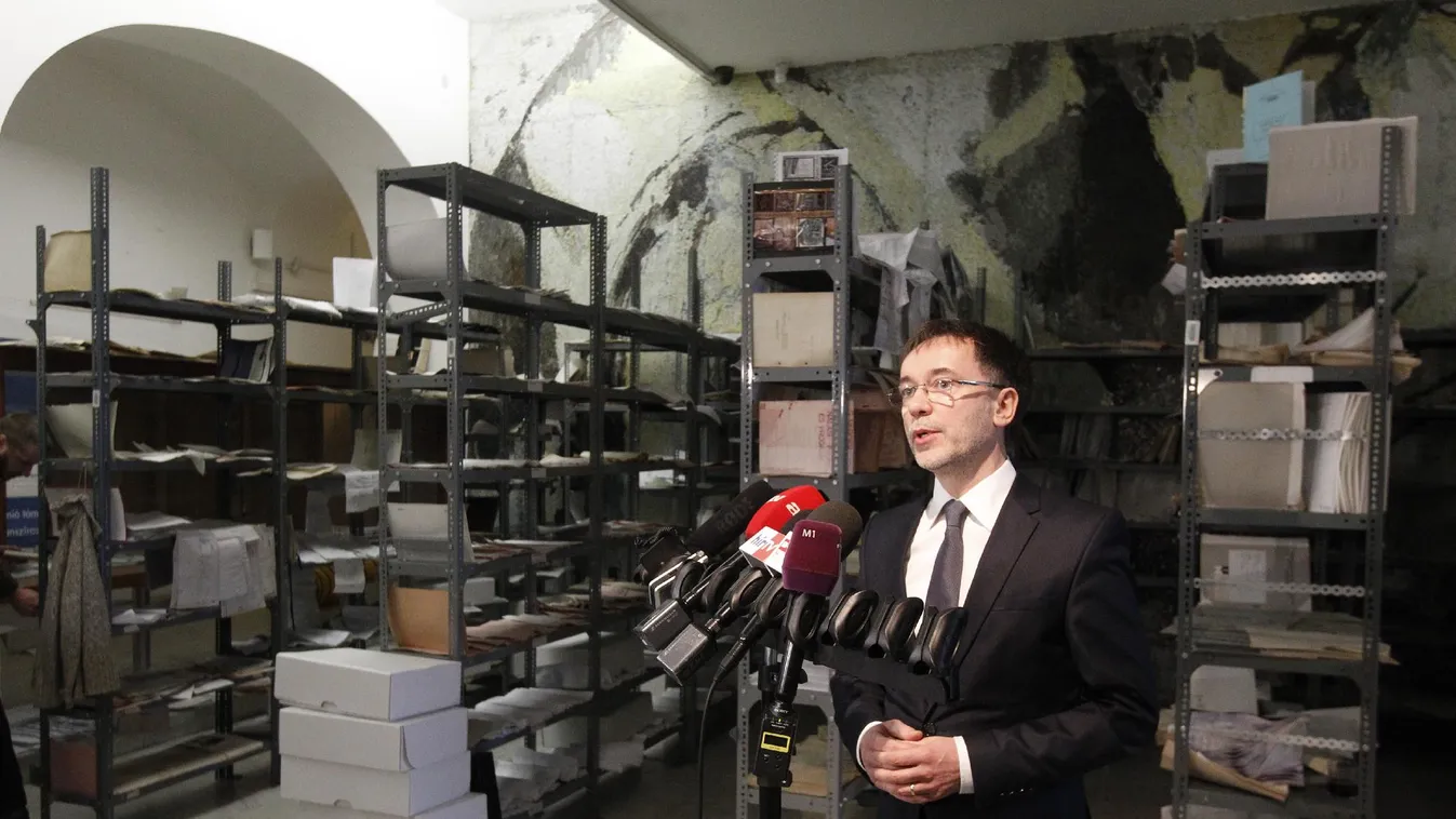 Nem tartja fontosnak Puskás, hogy menekülteket fogadtunk be titokban