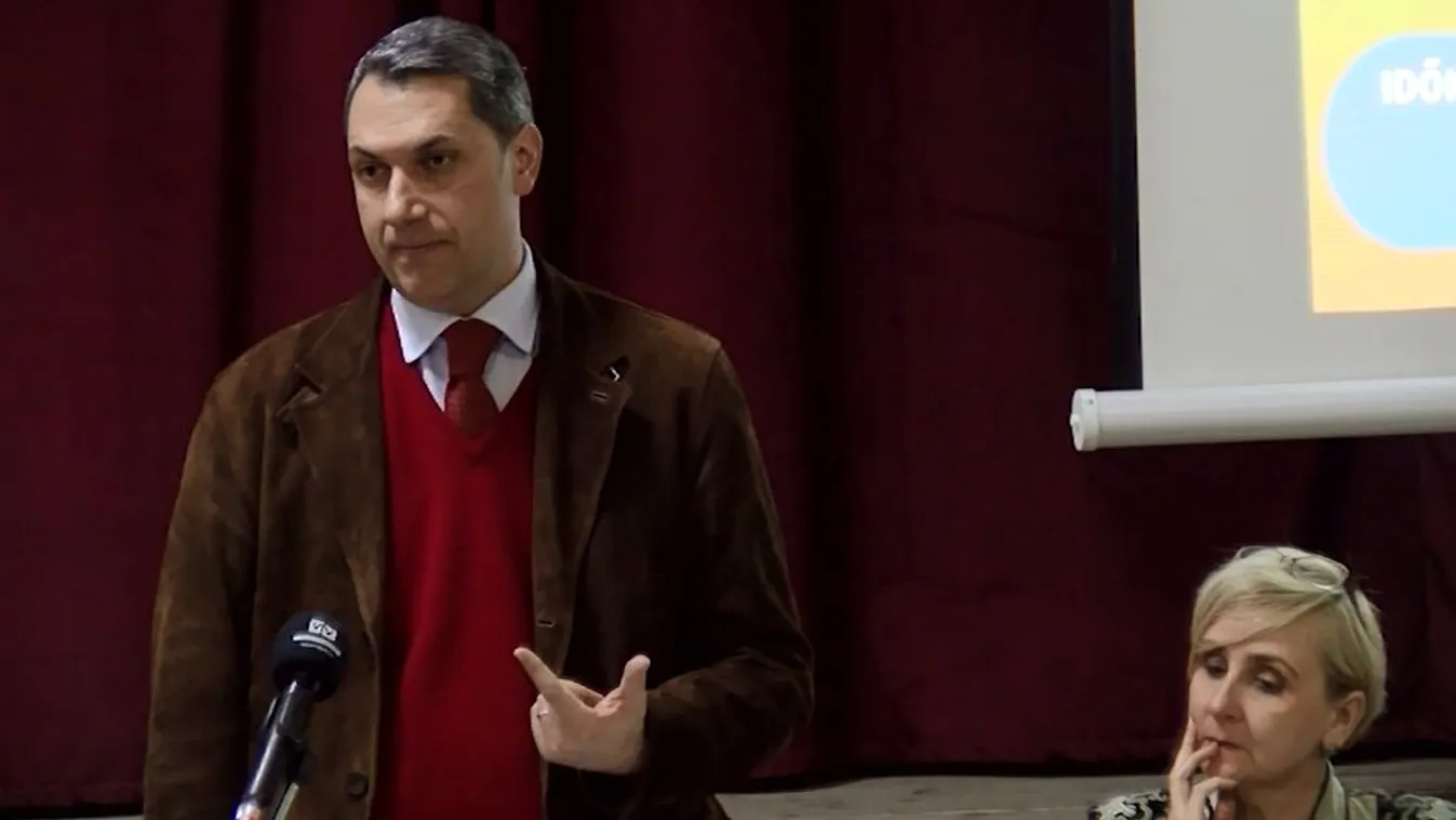 Lázár: Közmunka mellett nincs idejük lopni az embereknek