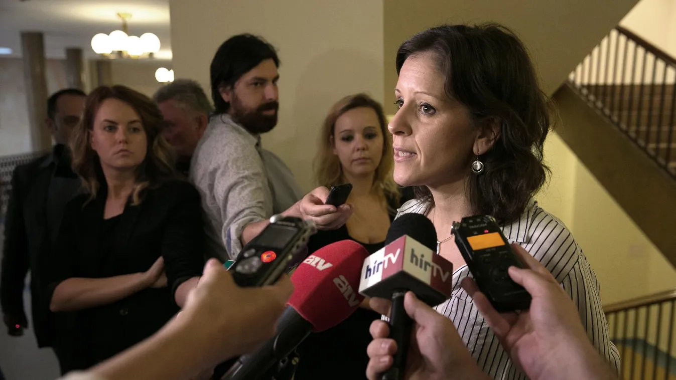 Vissza a jövőbe? – Főszerkesztők klubja