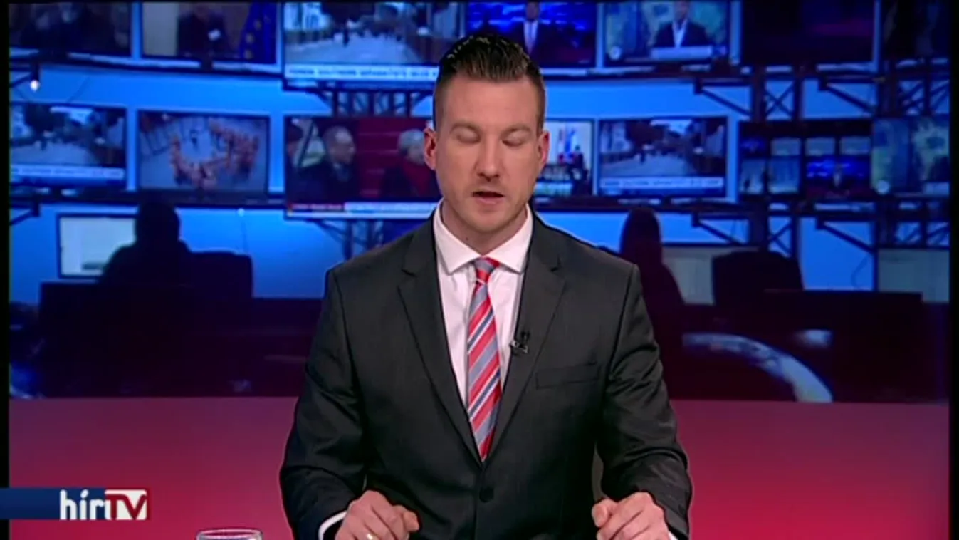 Ezrek sztrájkoltak a tömeges leépítés ellen