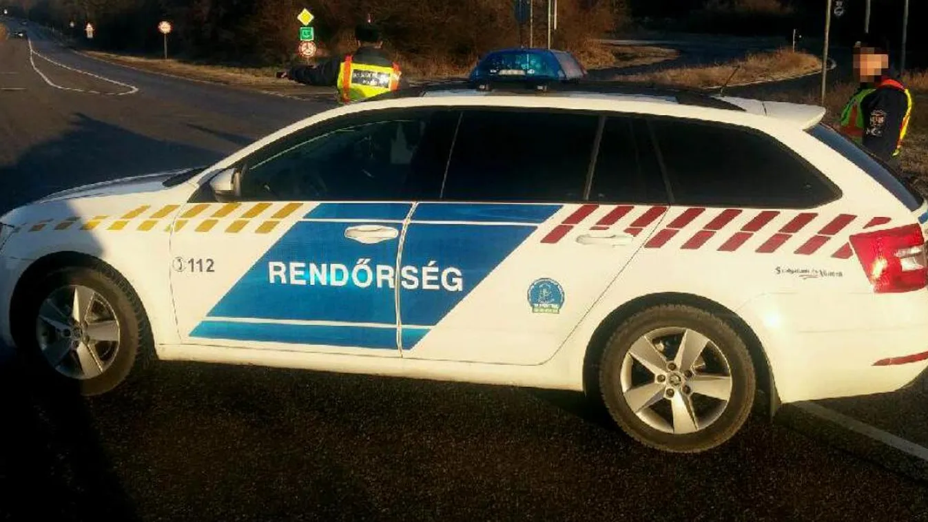 Négyen haltak meg egy autóbalesetben Szárligetnél