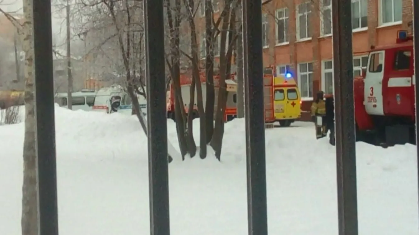 Iskolában késeltek a támadók