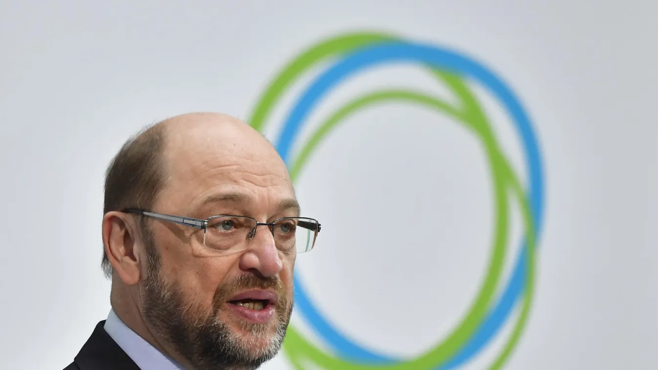 Schulz szerint Orbán megtorpedózza a menekültek elosztását