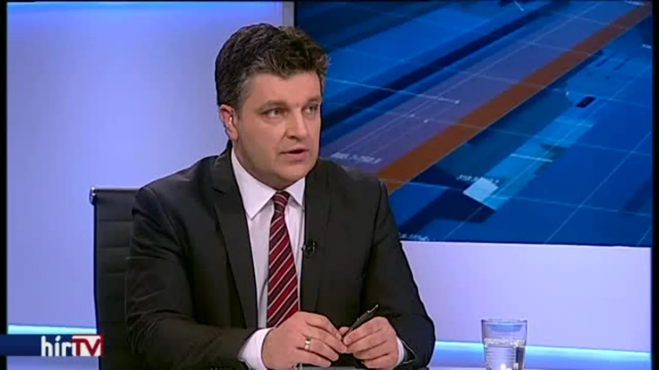 Newsroom – Puhatolózás