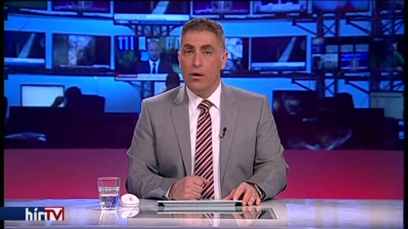 Könnygázt vetettek be a tüntetők ellen