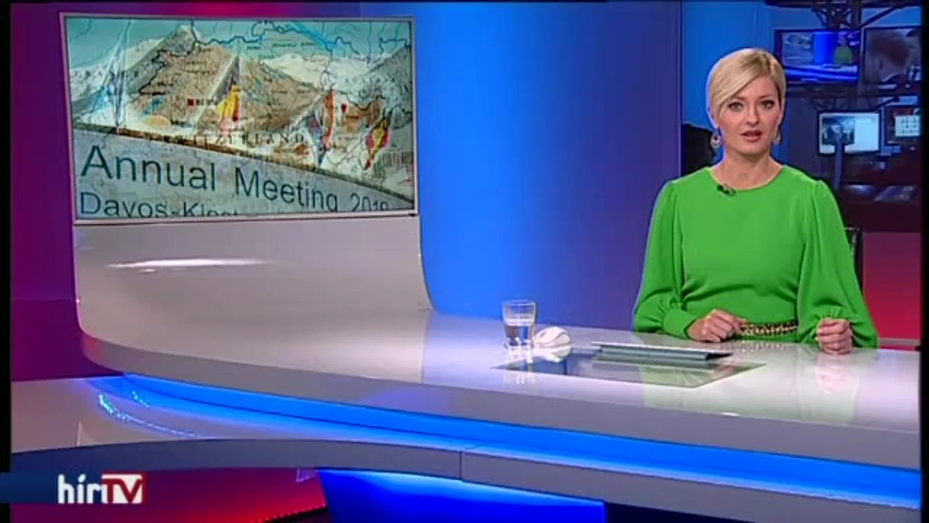 Trump érkezése előtt Macron és Merkel próbálta ellopni a show-t