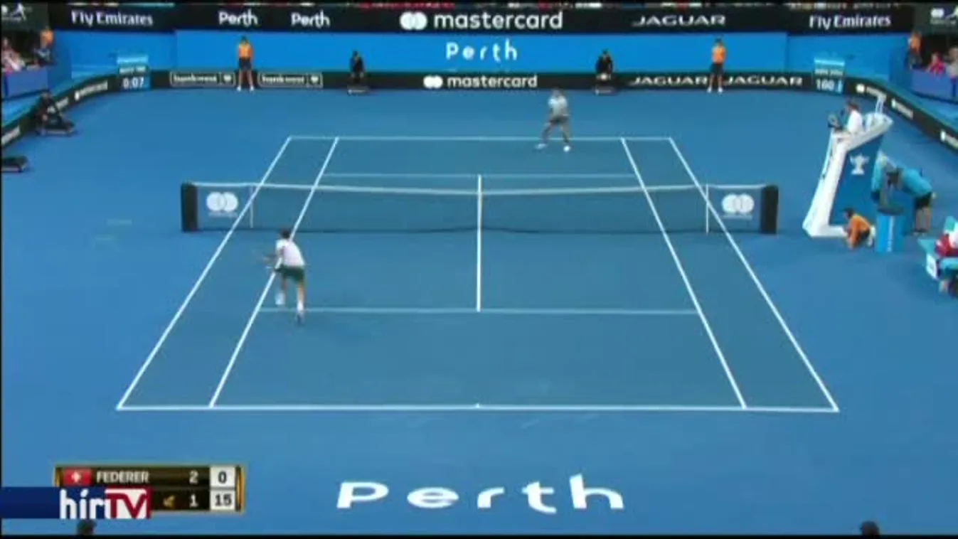 Megállíthatatlan a Federer vezette Svájc
