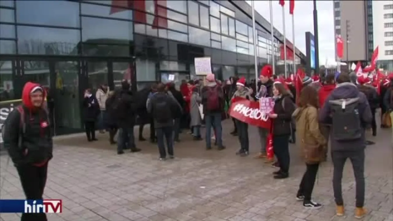 Folytatódhatnak a tárgyalások a nagykoalícióról