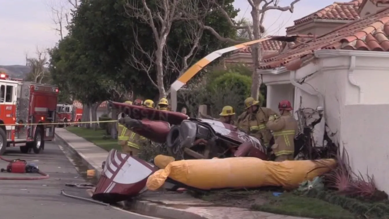 Lakóházakra zuhant egy helikopter Kaliforniában