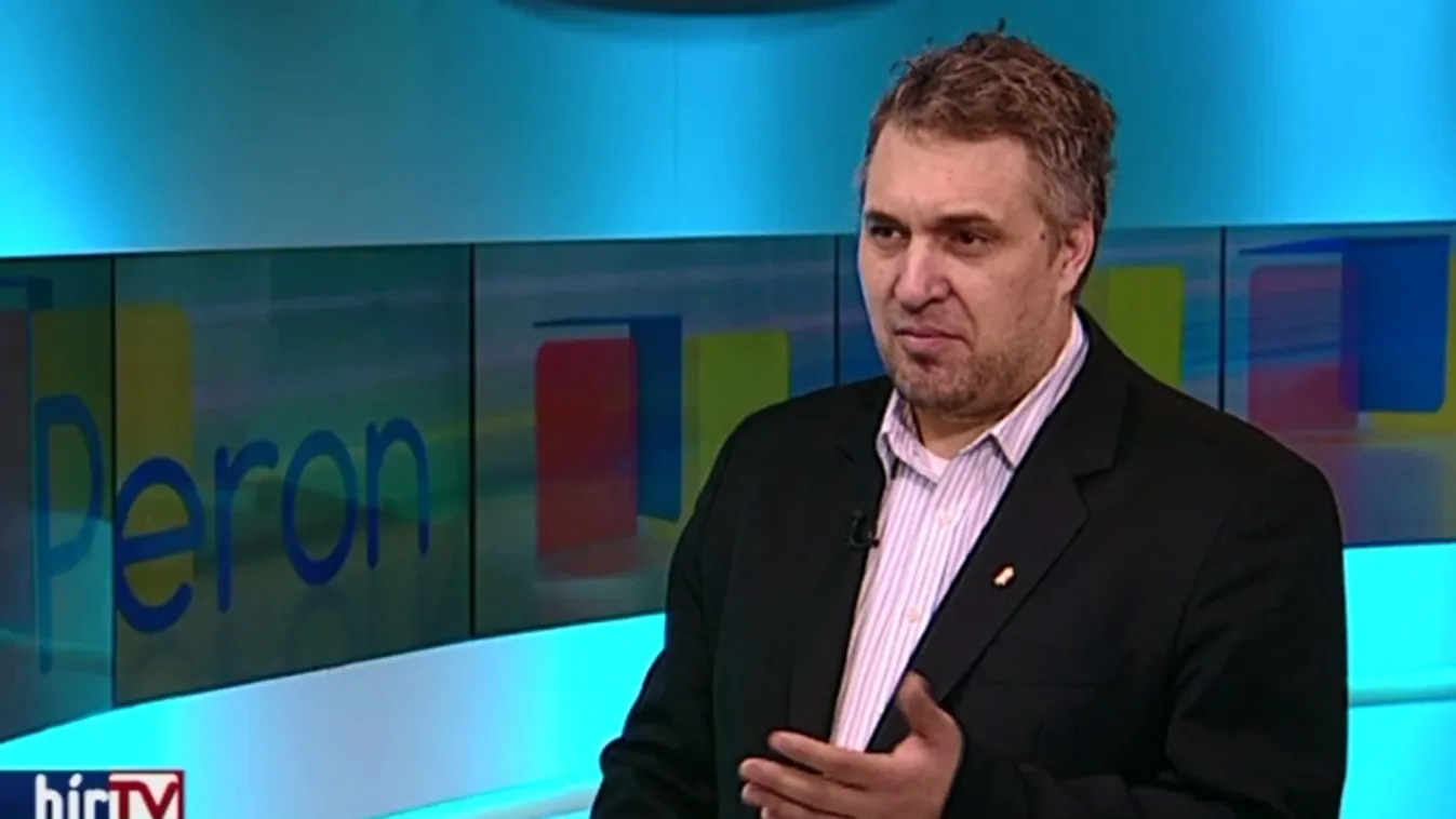 A Peronon Sallai R. Benedek