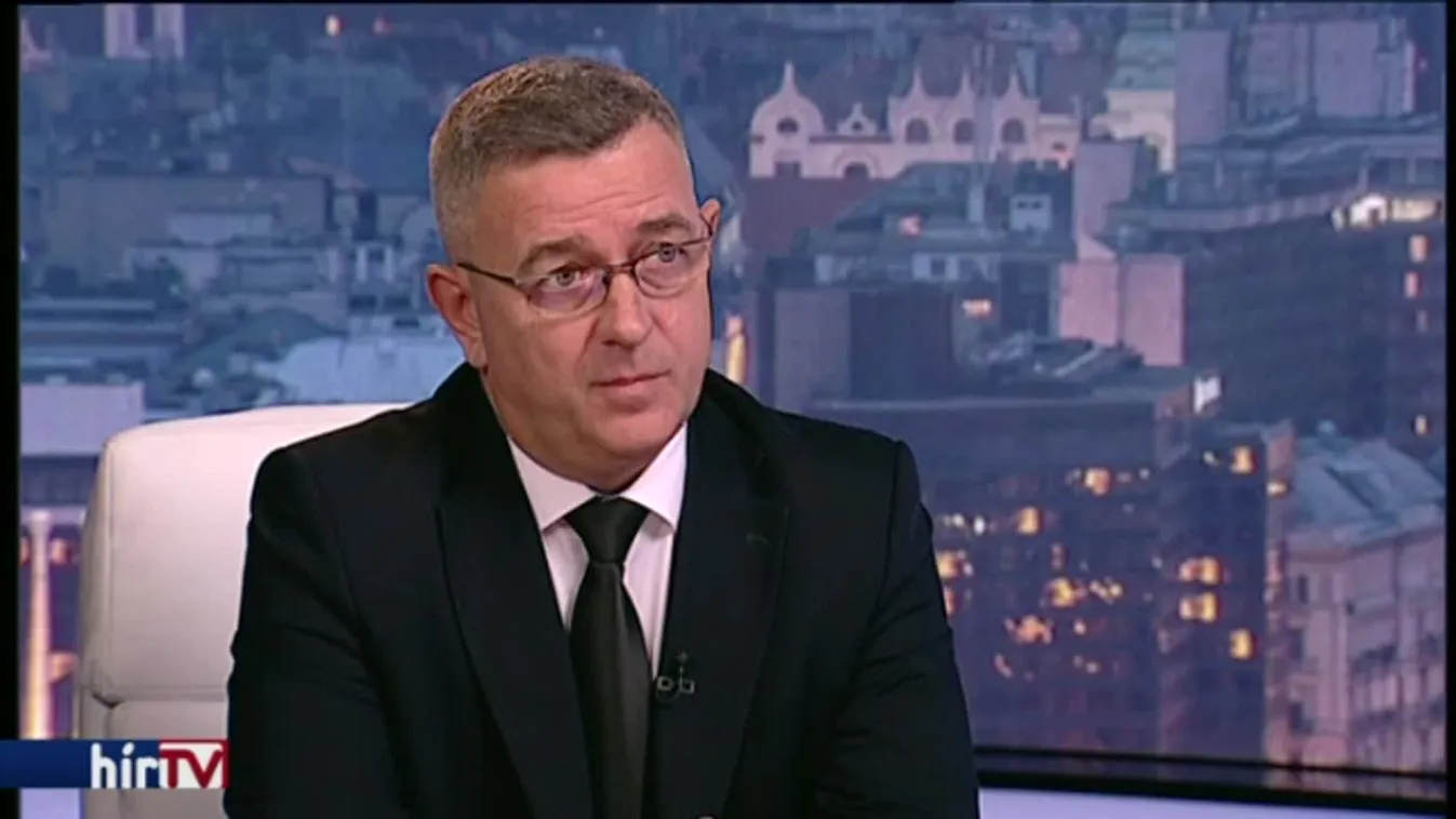 Egyenesen - Bűnszervezet