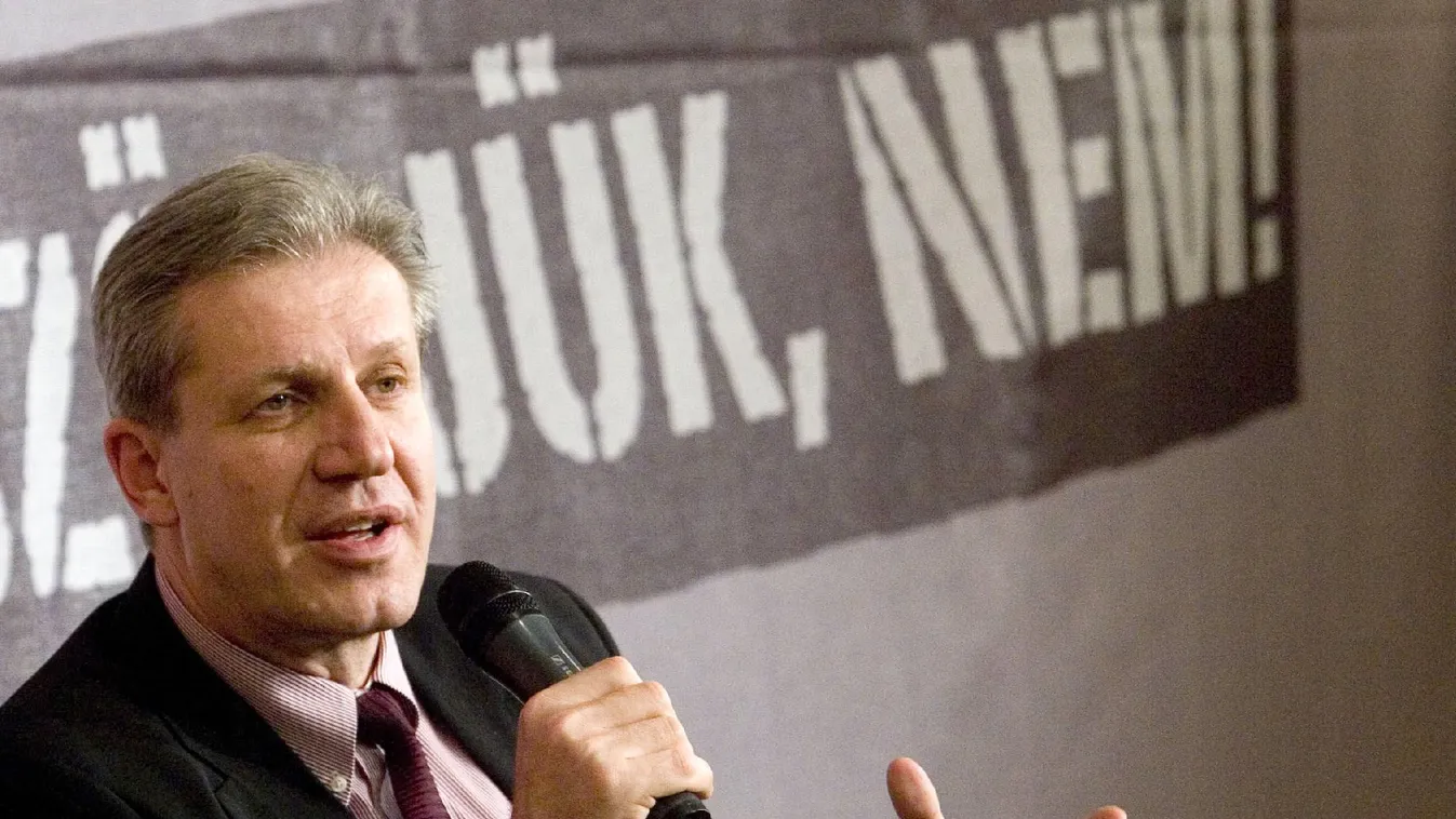 „Don Orbán” – Egyenesen