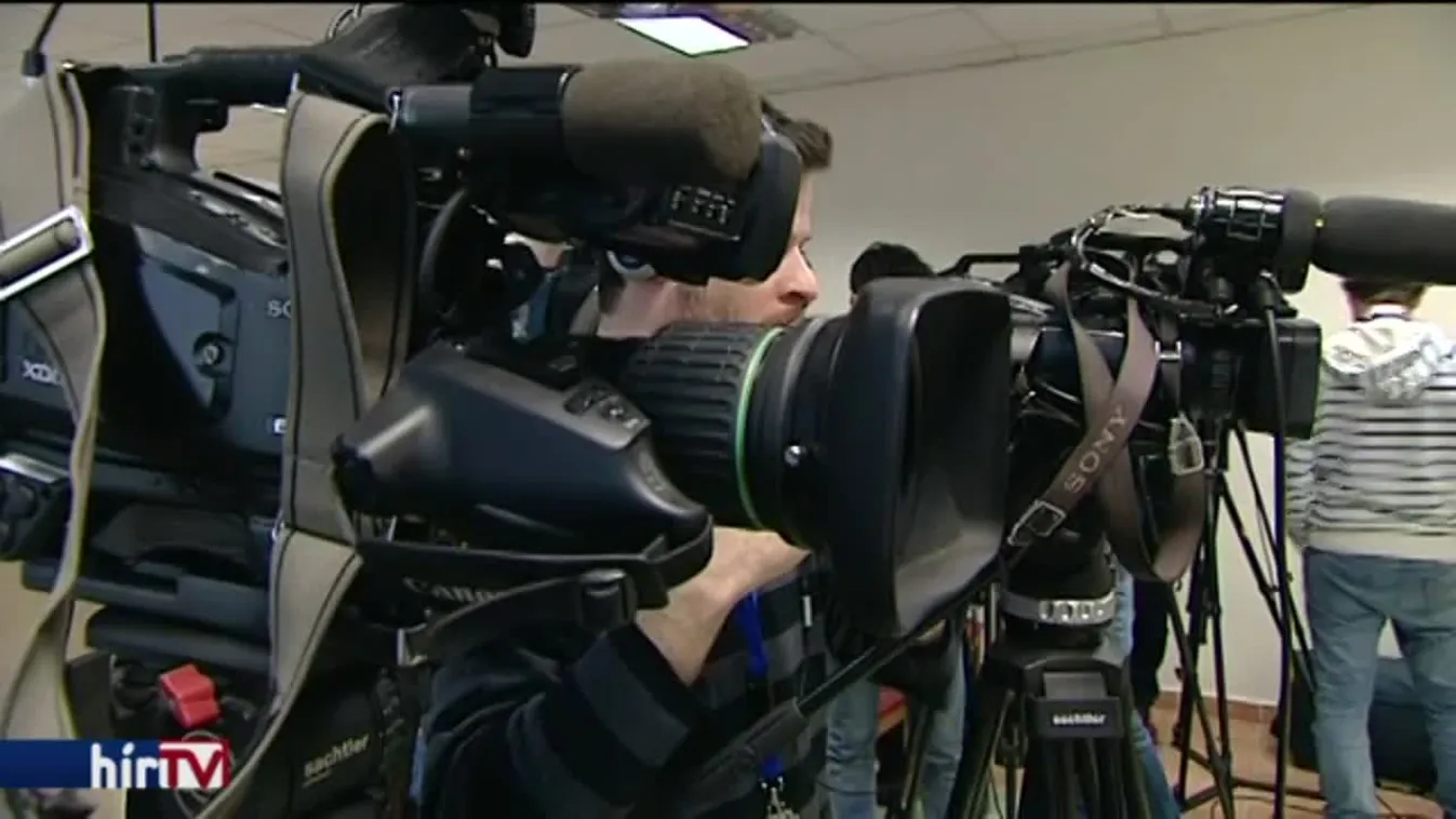 Tóth: Minden család zsebéből hetvenezer forintot húzott ki a Fidesz