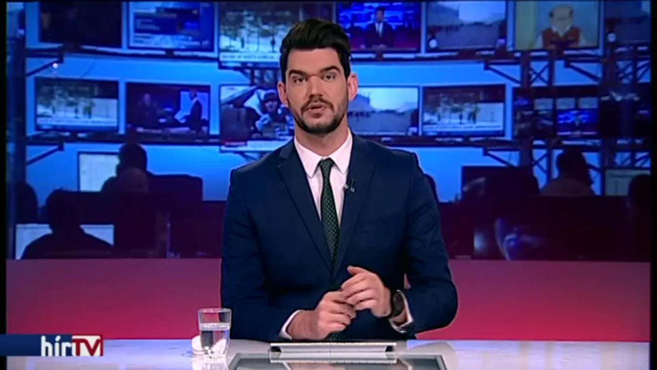 Sparok után palotát is vett Mészáros Lőrinc cége