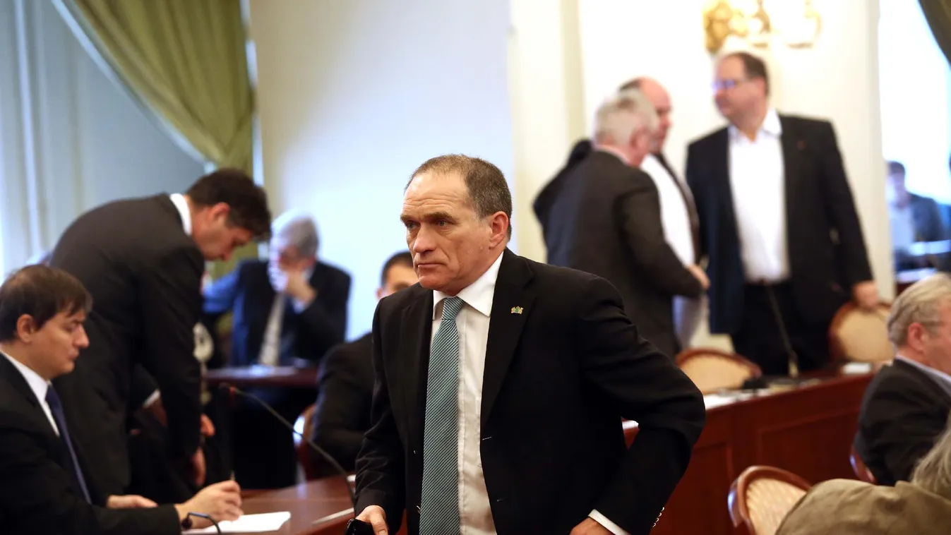 Bácskai feljelentést tett, de részleteket nem árul el