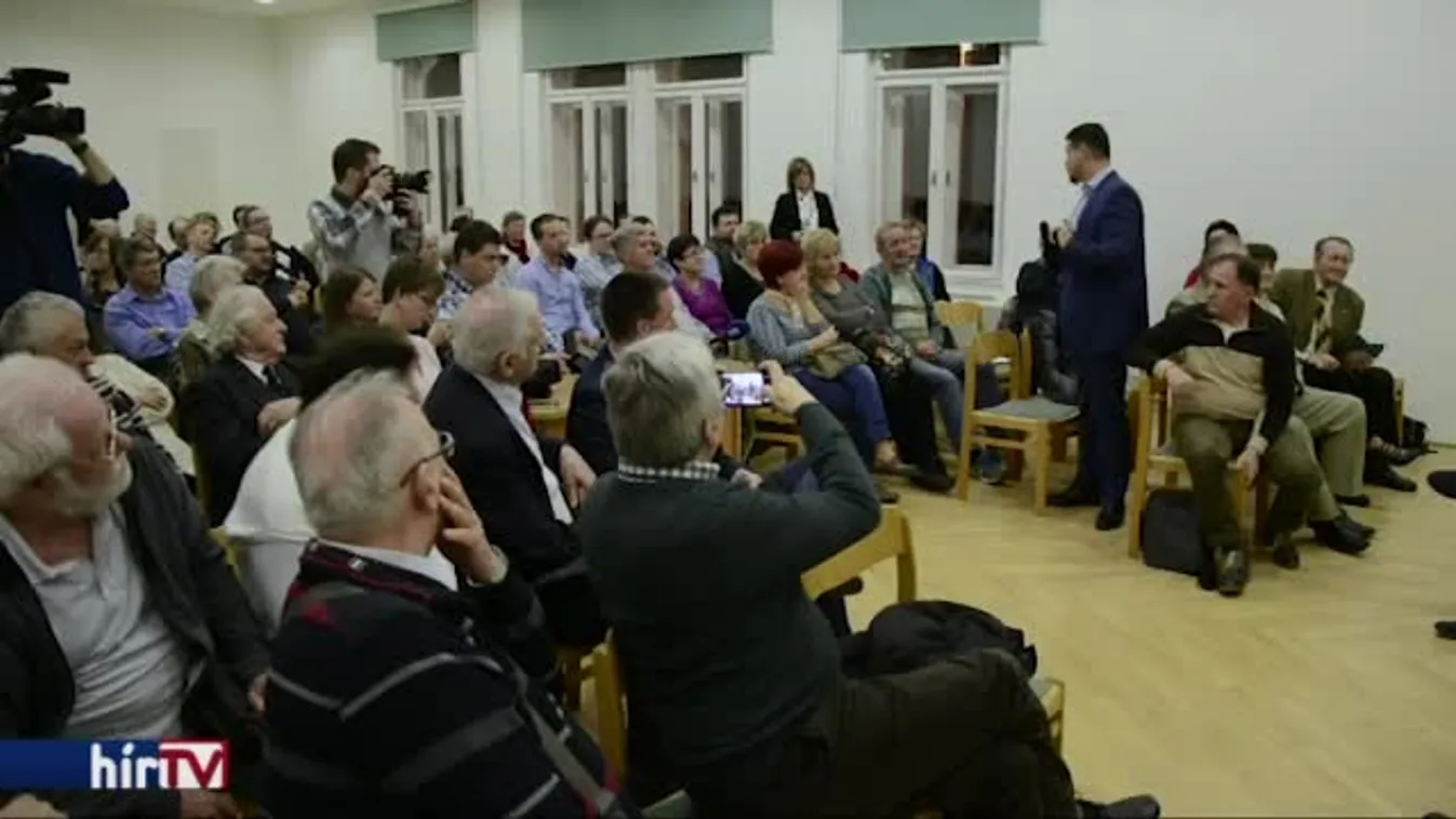 Mesterházy visszalépett