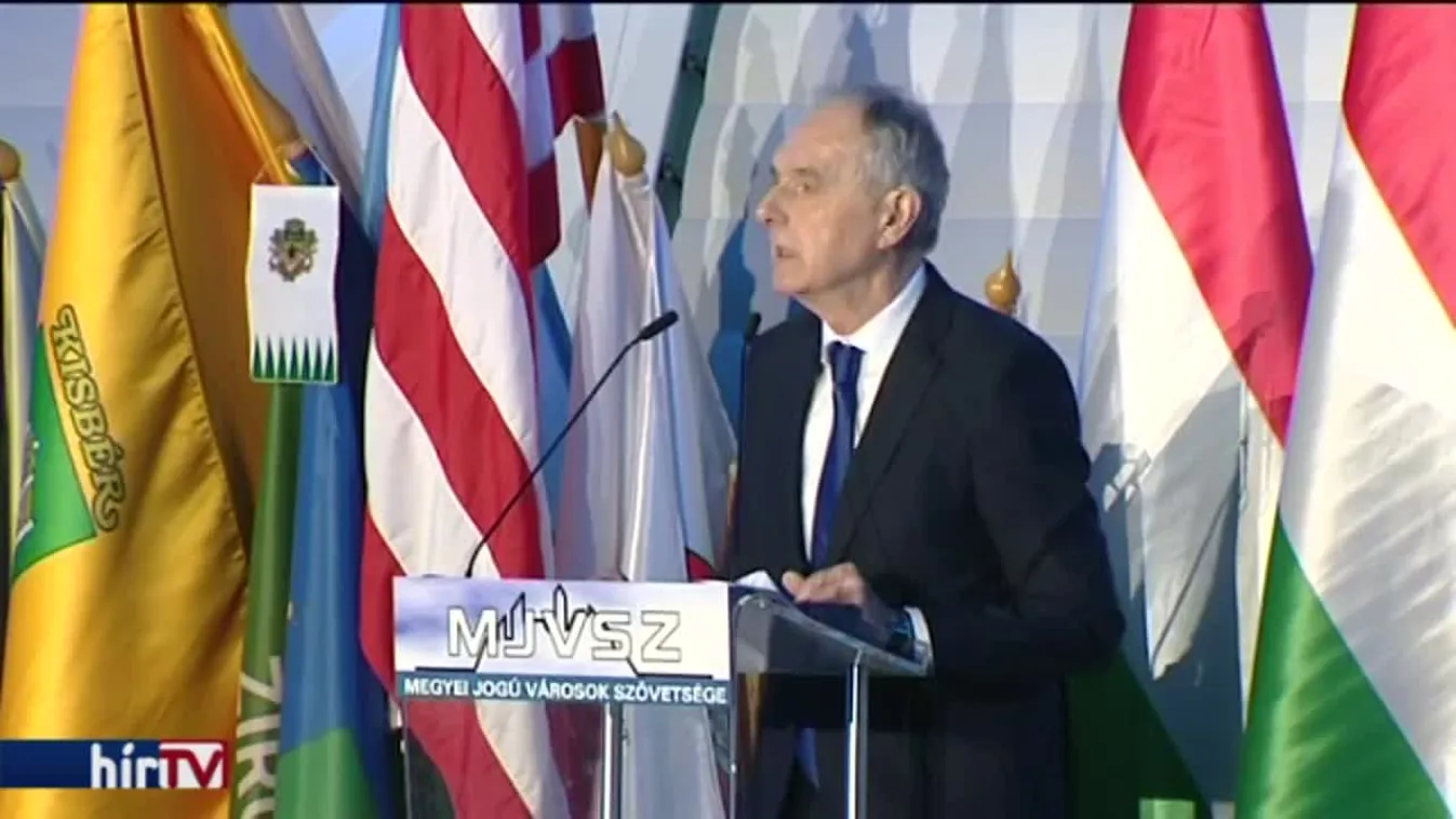 Töredékáron bérelhet irodát az önkormányzattól a kaposvári Fidesz