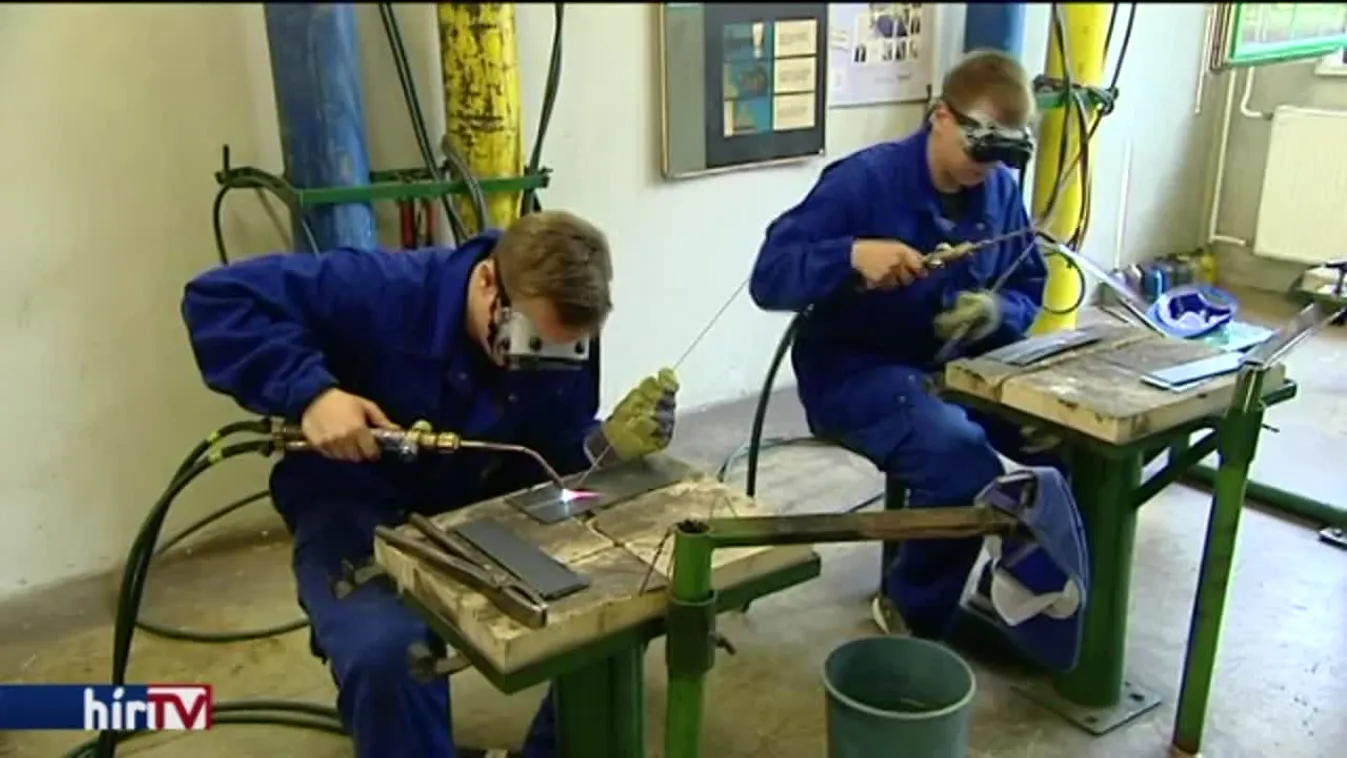 Összeszerelő ország: „Egyszer használatos munkavállalókat gyártanak”