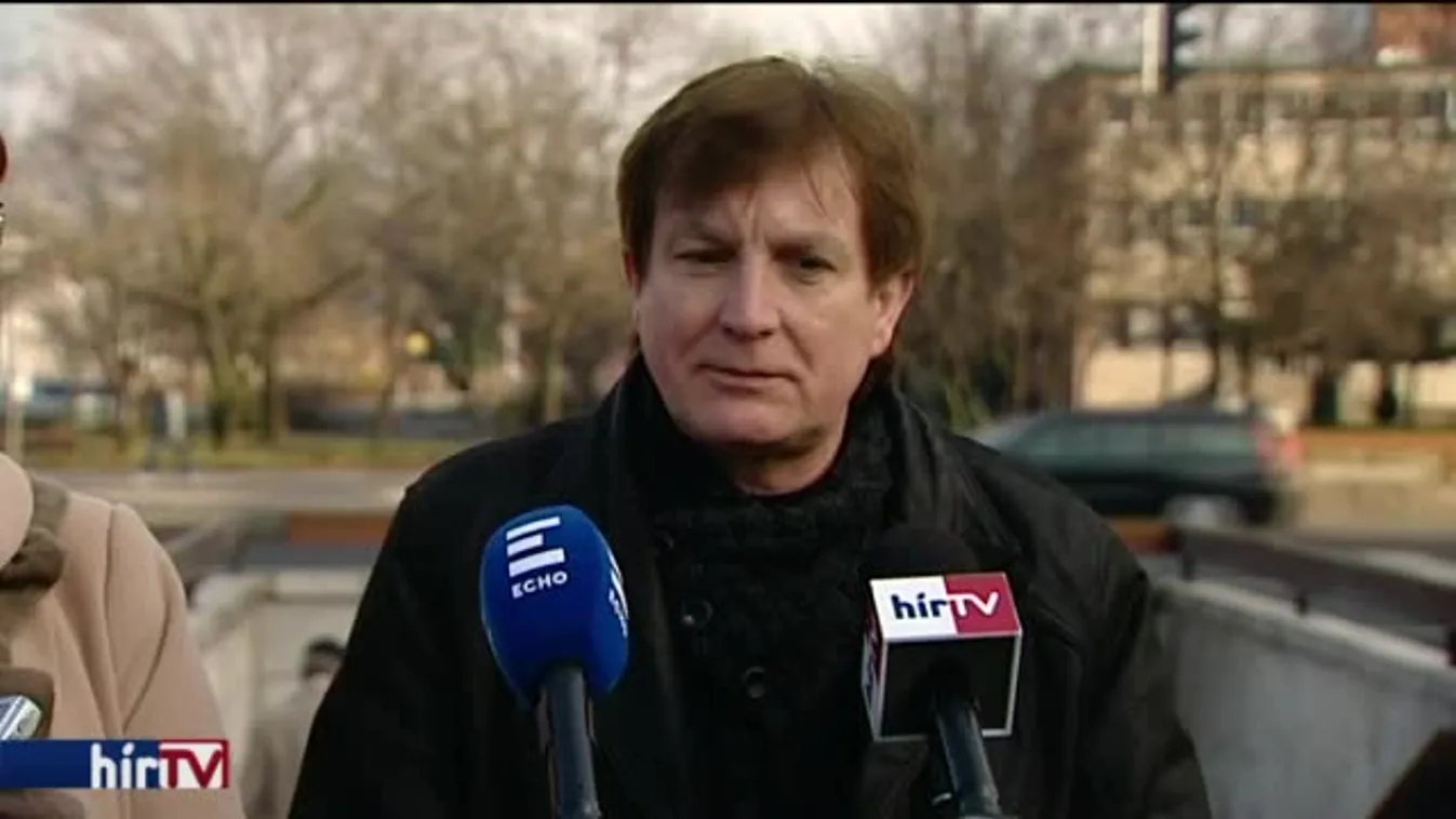 DK: Mivel óvóhelyként is szolgál a metró, fontos az akadálymentesítése